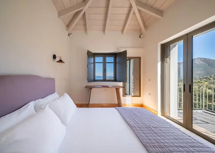 Dio Escapes 别墅 Poúlithra